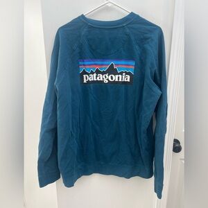Patagonia Men’s Blue Crewneck Sweatshirt With Back Logo Size L Slim Fit